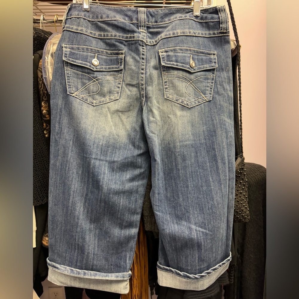 International Concept cropped cuffed jeans.  Size 10